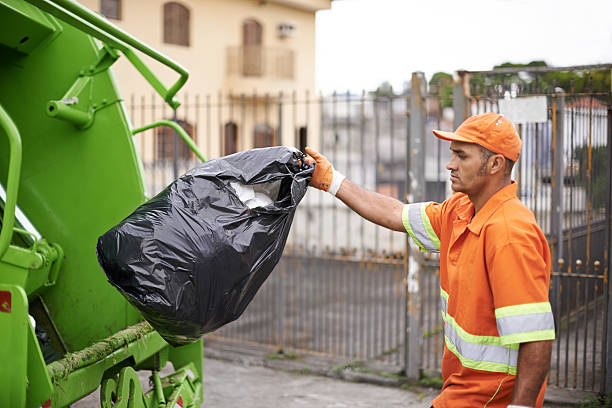 Best Garage Cleanout Services  in St Matthews, SC